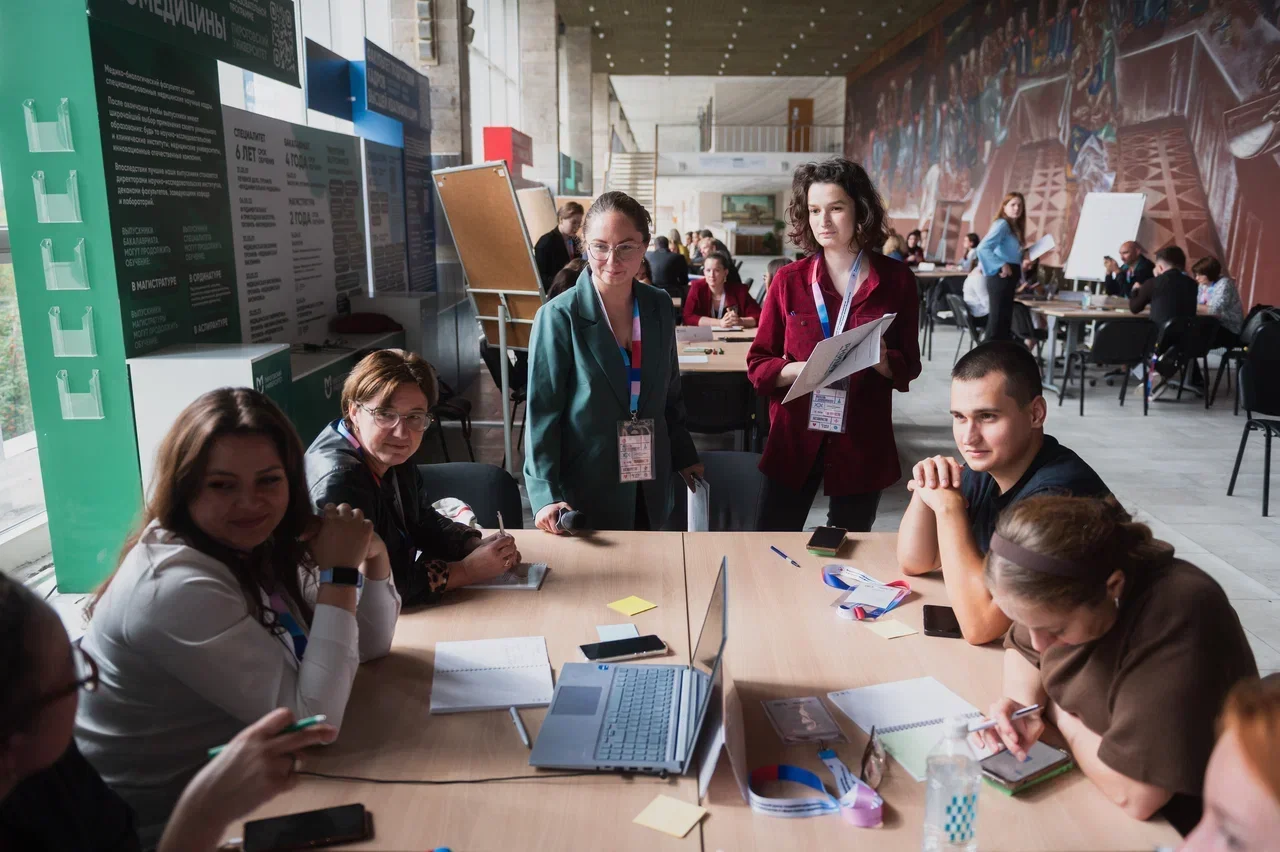 Калининградские "Волонтёры - медики" приняли участие во Всероссийской проектной мастерской организаторов медицинского добровольчества: "ВУЗ - Регион 2025"