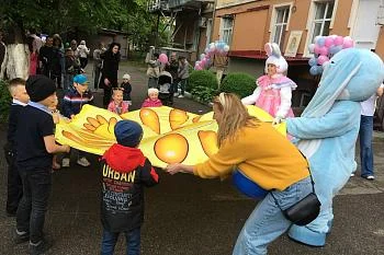 В Родильном доме № 4 прошел праздник для детей и родителей В Родильном доме № 4 прошел праздник для детей и родителей